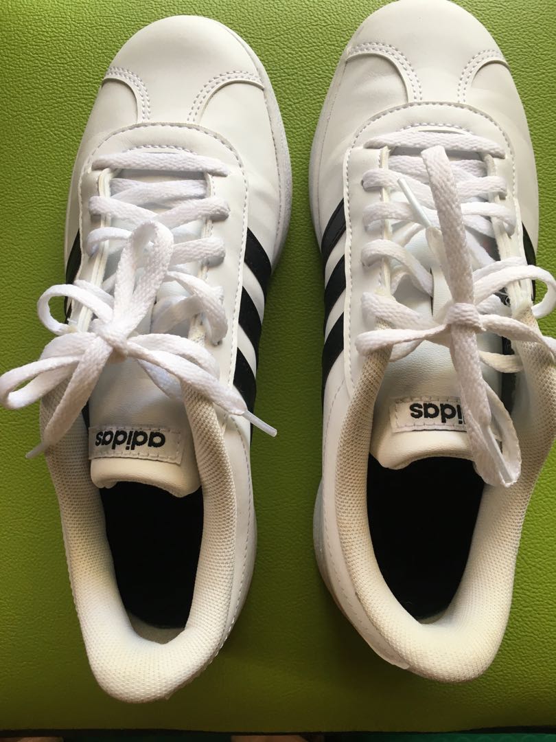white adidas shoes unisex