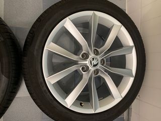 (Category: ) located in . Submitted by cityvtec4m (Listing ID 1040559426, Image 1). Description: .