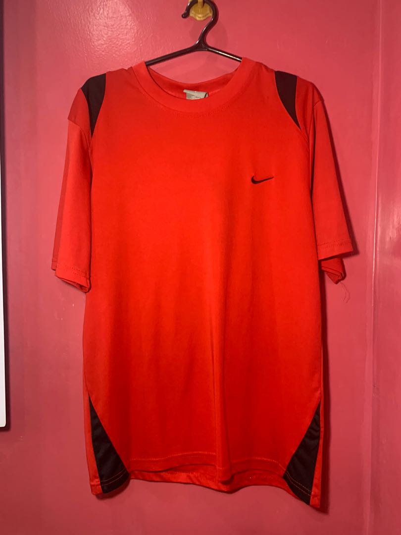 red nike shirt