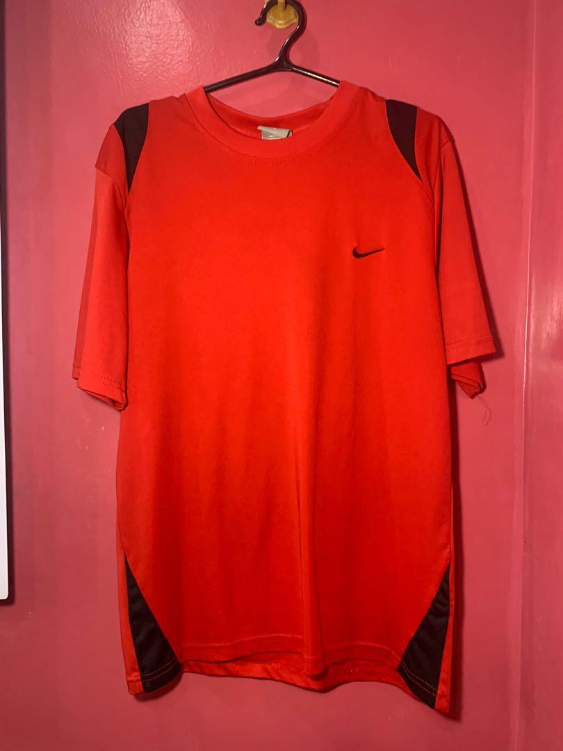 red nike clothes