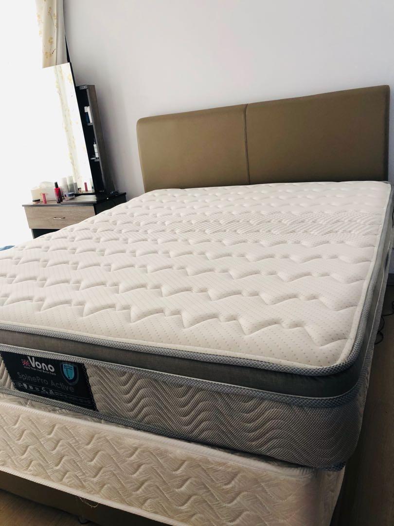 Slumberland queen mattress Spinepro Active with mattress cover and