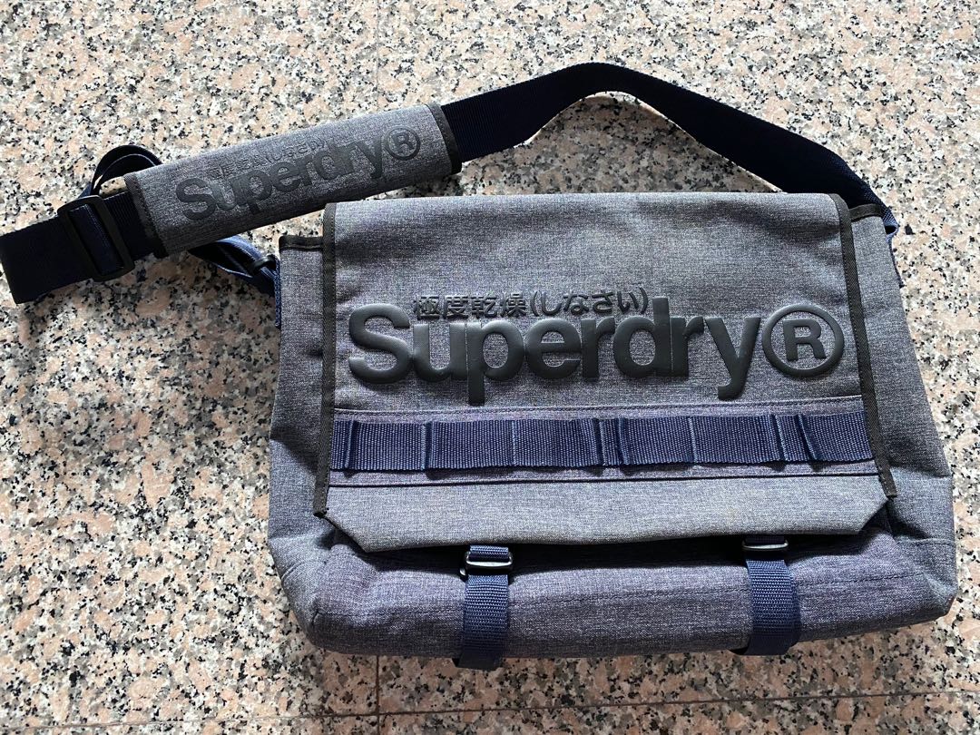 Superdry merchant messenger bag hotsell
