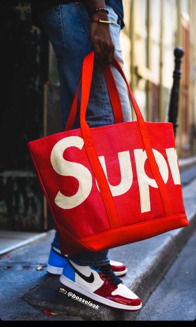 Supreme Tote Bags Men s Fashion Bags Sling Bags on Carousell