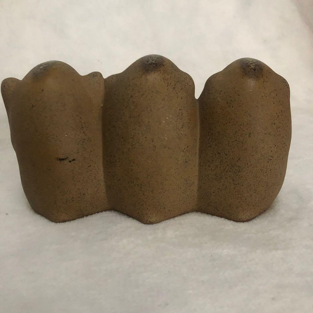 Three Wise Monkey Pottery Figurine (Category: Cleaning Tools & Supplies) located in Caloocan City. Submitted by yorstreasure (Listing ID 1040380470, Image 2). Description: Description: Three Wise Monkey Figurine Specifics: Preloved in excellent condition Payment: BPI, Gcash Follow us: FB-Yors Treasure Instagram: @yorstreasure .