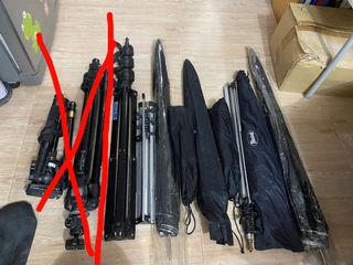 （分類：）位於 。 由 carloslee 提交（商品編號 1038889095，圖片 1）。簡介： 。