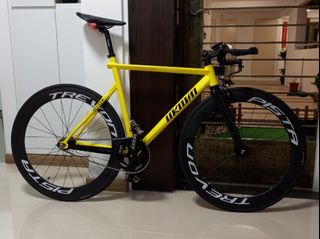 (Category: ) located in . Submitted by missfixie (Listing ID 1040577972, Image 1). Description: .