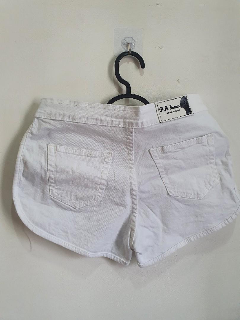 White jeans shorts, Women's Fashion, Bottoms, Shorts on Carousell