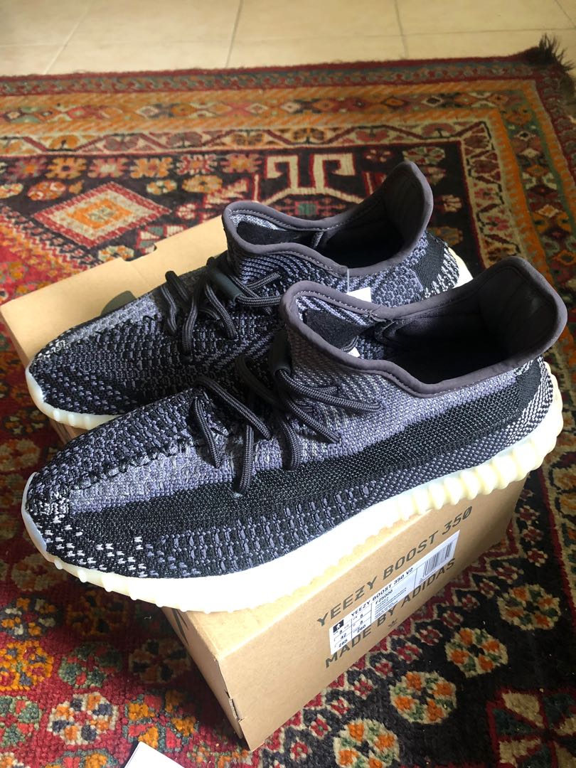 yeezy carbon 42