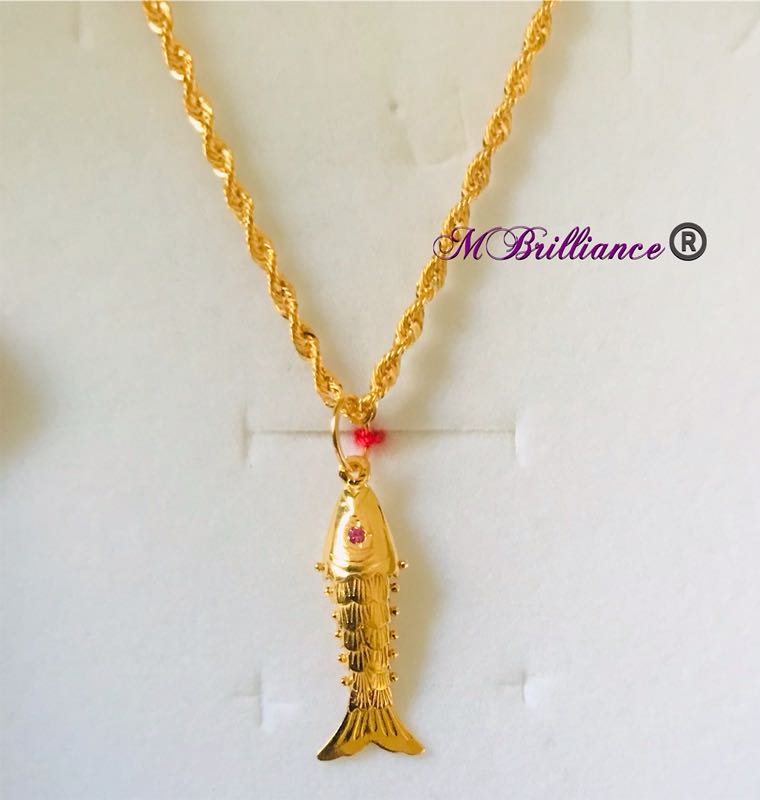 Gold chain cheap with fish pendant