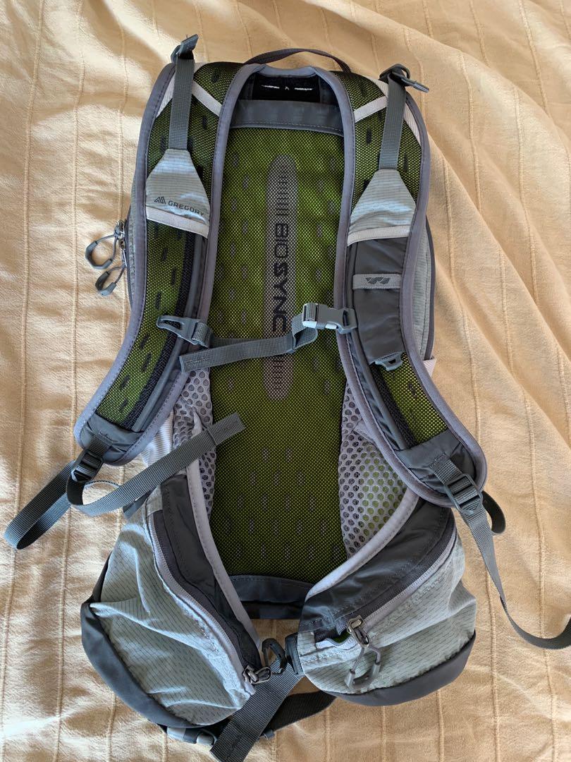 Gregory miwok store 12l backpack