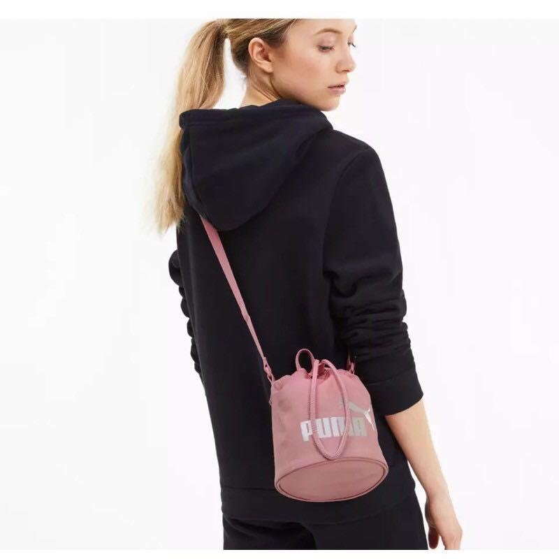 puma core up small bucket bag