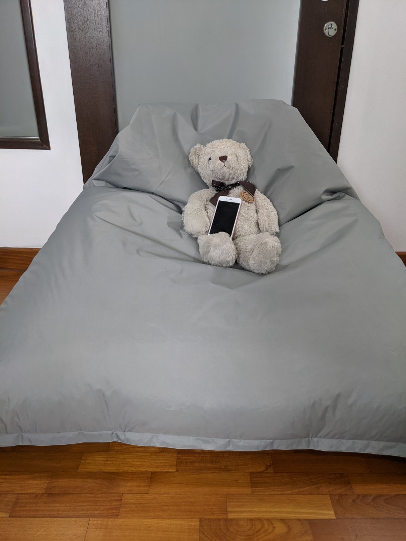 Akemiuchi Grey Bean Bag, Babies & Kids, Bathing & Changing, Other Baby