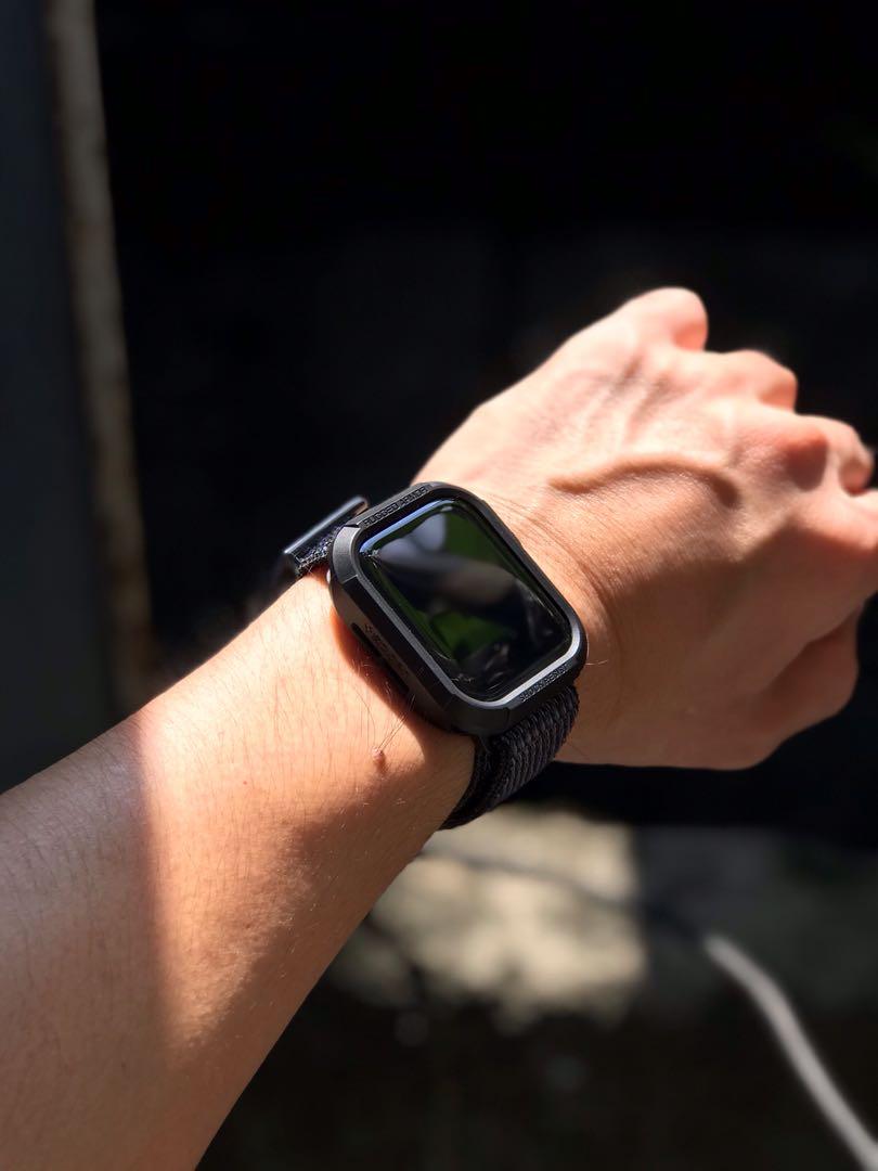 Apple watch space clearance grey black sport band