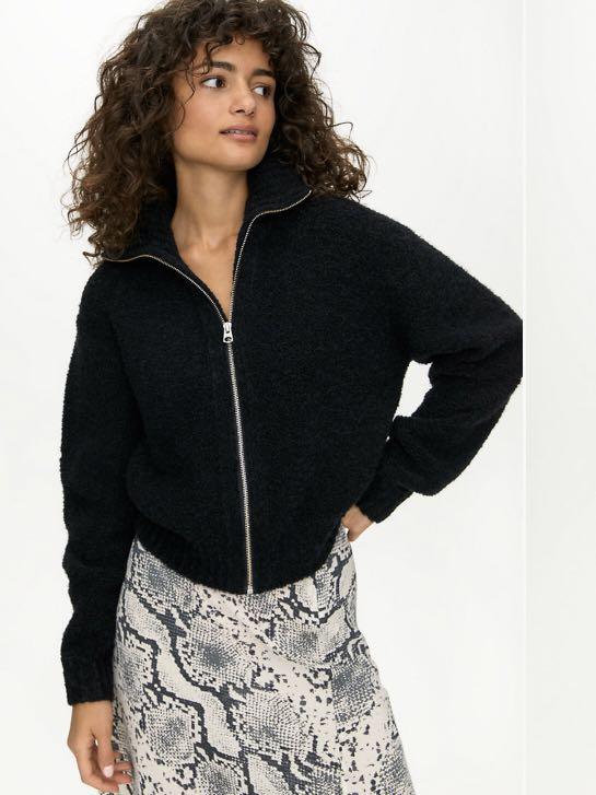 Aritzia Wilfred Free Marilyn Sweater Women s Fashion Clothes on Carousell