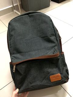 (Category: ) located in . Submitted by stilllovingmypreloved (Listing ID 1045972499, Image 1). Description: .