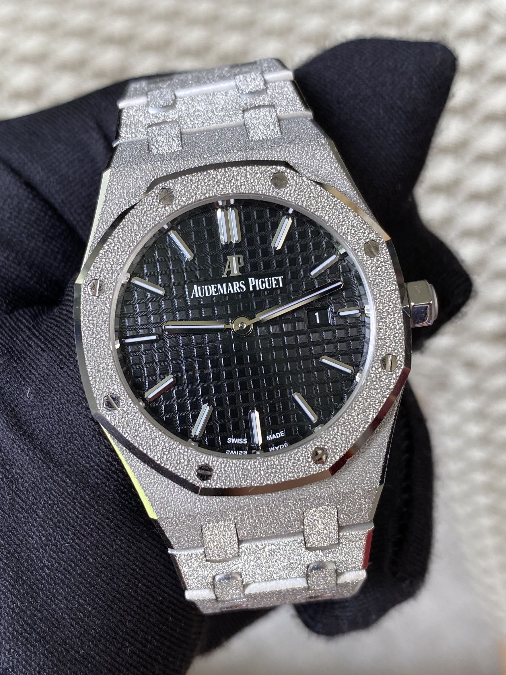 Frosted audemars piguet shop