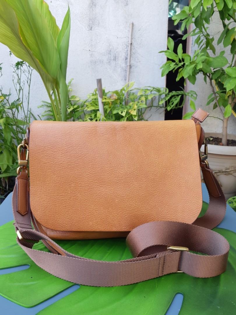 Fossil maya crossbody tan deals