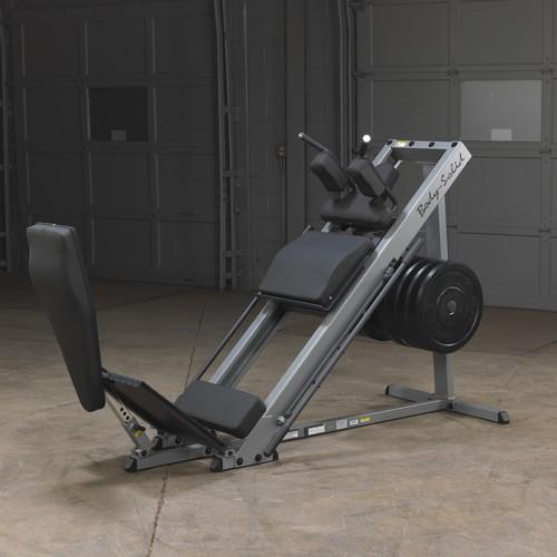 squat rowing machine