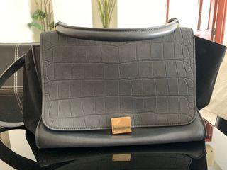 Celine trapeze croc embossed on sale