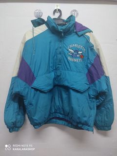 (Category: ) located in . Submitted by vintage_storage (Listing ID 1045975187, Image 1). Description: .