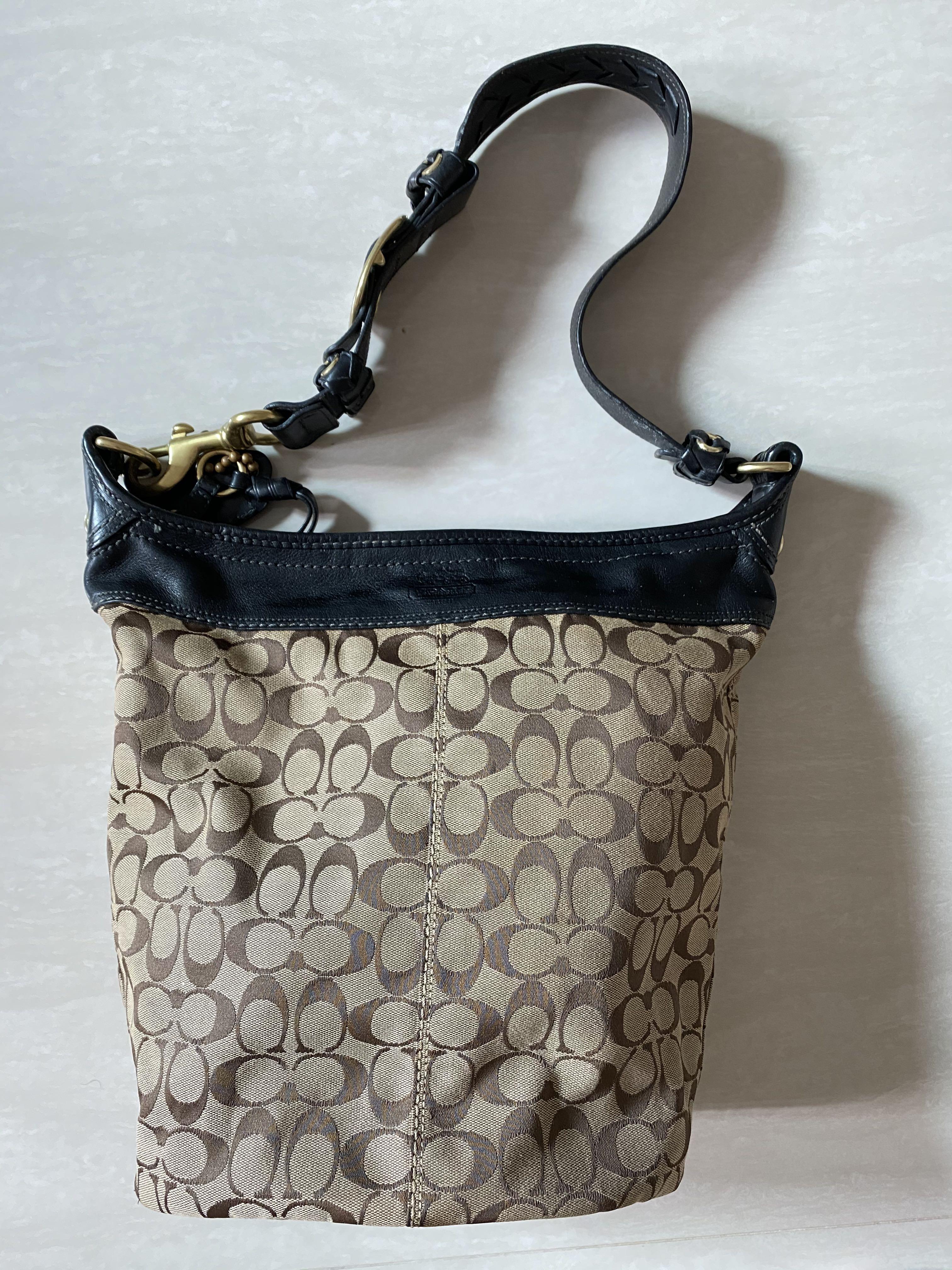 Coach bleeker outlet bucket bag