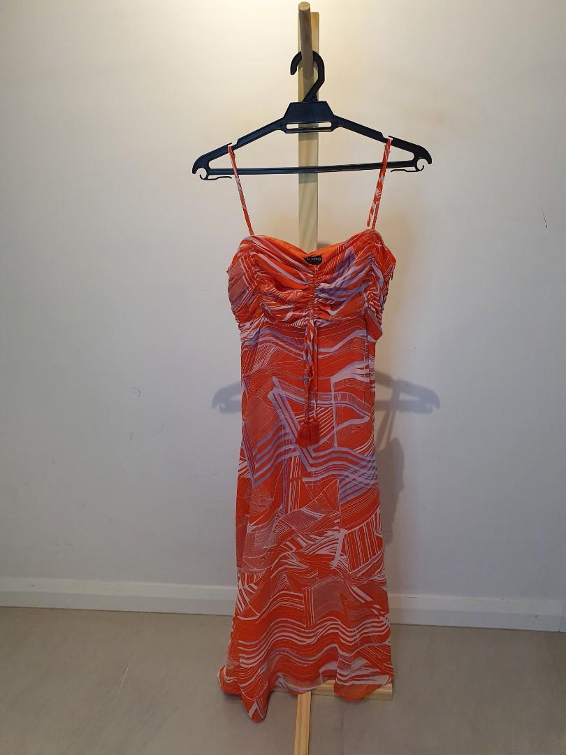 Dressing Paula Hawaiian long dress, Women's Fashion, Muslimah Fashion, Dresses on Carousell