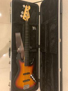 Fender Squire Jaco Pastorius Fretless Jazz Bass guitar with Hard case