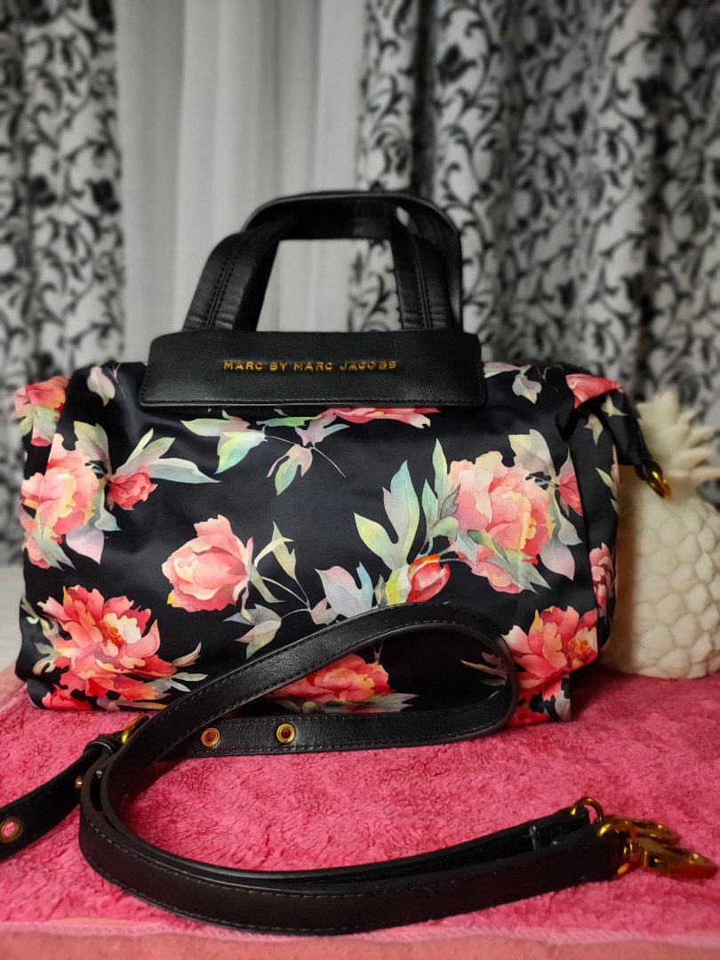 Marc jacobs flower bag shop