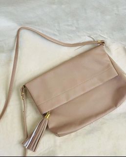 (Category: ) located in . Submitted by closetfill.ph (Listing ID 1046183940, Image 1). Description: .