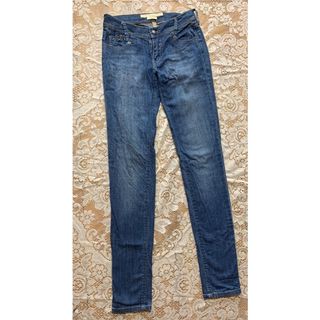(Category: ) located in . Submitted by clothes_consignment (Listing ID 1046170992, Image 1). Description: .