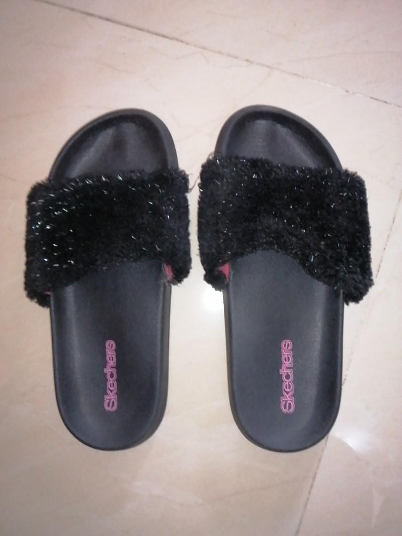 Girls black Skechers sandals, Babies 
