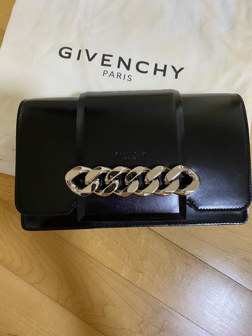 givenchy infinity