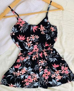 (Category: ) located in . Submitted by closetfill.ph (Listing ID 1046186811, Image 1). Description: .