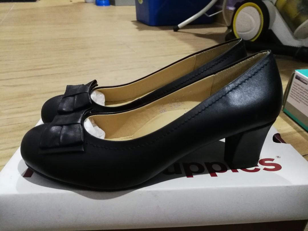 Hush puppies size 8 new arrivals