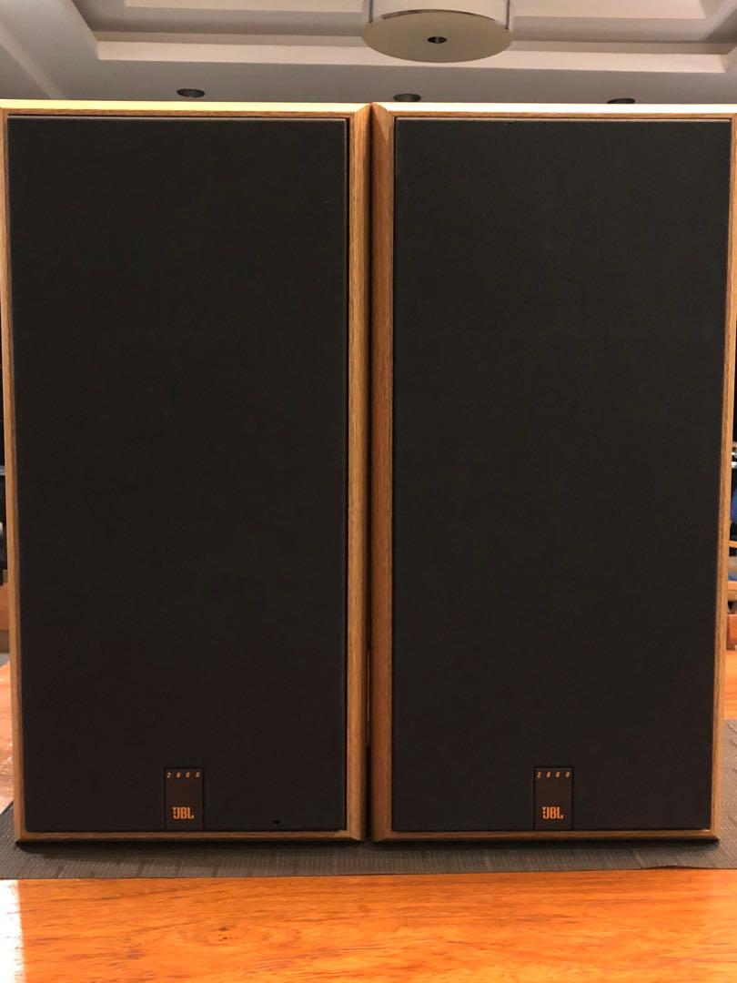 JBL 2800 Floorstanding speaker Titanium tweeters 8” woofer Made in USA. 23”x11”x10” HWD, Audio