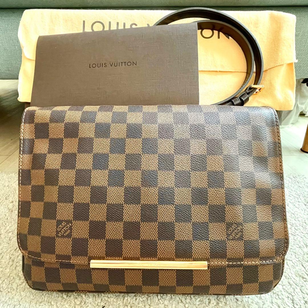 Louis Vuitton Hoxton PM, Luxury, Bags & Wallets on Carousell