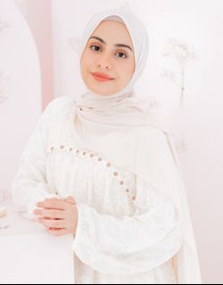 (Category: ) located in . Submitted by aliahsya (Listing ID 1045989368, Image 1). Description: .