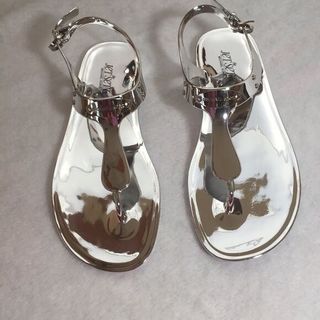 michael kors jelly sandals size 11