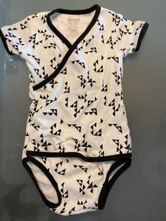 (Category: ) located in . Submitted by 27angelic (Listing ID 1045982011, Image 1). Description: .