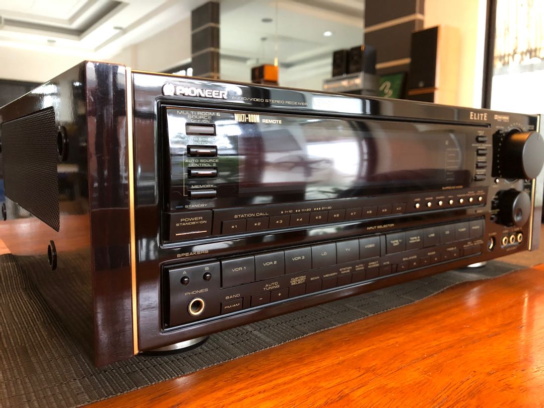 Pioneer ELITE VSX-95 Rose Wood Sides mint condition , Audio, Other Audio  Equipment on Carousell