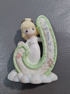 (Category: ) located in . Submitted by flea_mkt (Listing ID 1045979189, Image 1). Description: .