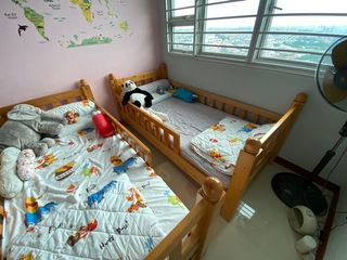 (Category: ) located in . Submitted by alvin_ang (Listing ID 1046109073, Image 1). Description: .