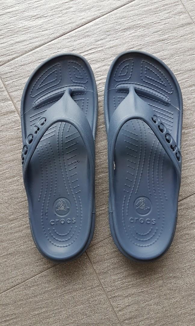 💥Priced to clear💥 Crocs flip flop, Men 