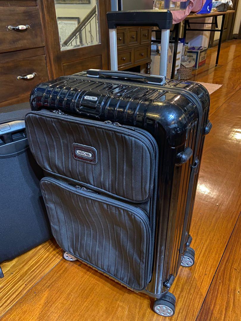 Salsa Deluxe Hybrid 26 inch Black (Category: Luggage) located in Pasig City. Submitted by cjohanson (Listing ID 1046127740, Image 1). Description: Rimowa Salsa Deluxe Hybrid Black Used Please see photos .