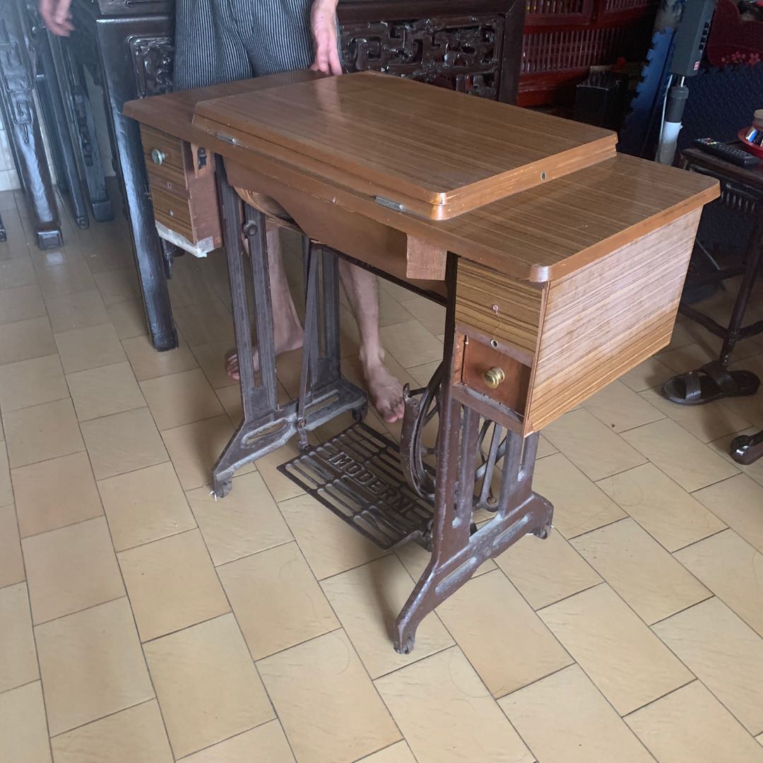 Singer Sewing Machine W Motor Furniture Others On Carousell