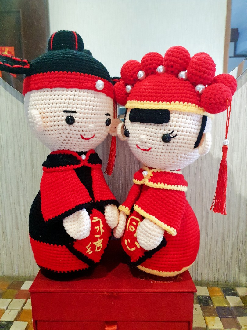 Chinese wedding dolls hotsell