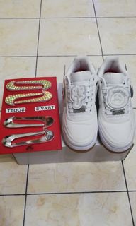 (Category: ) located in . Submitted by shoeking522 (Listing ID 1046126764, Image 1). Description: .