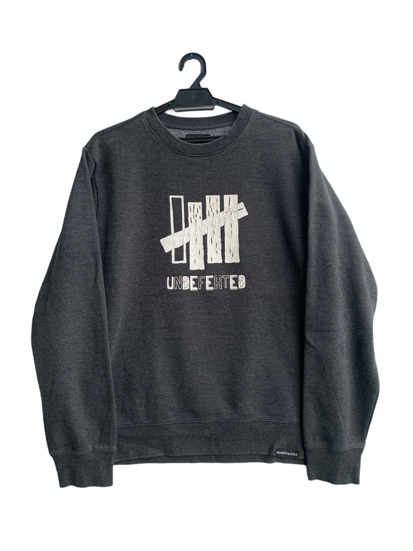 Undefeated sweatshirt deals