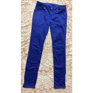 (Category: ) located in . Submitted by clothes_consignment (Listing ID 1046169883, Image 1). Description: .