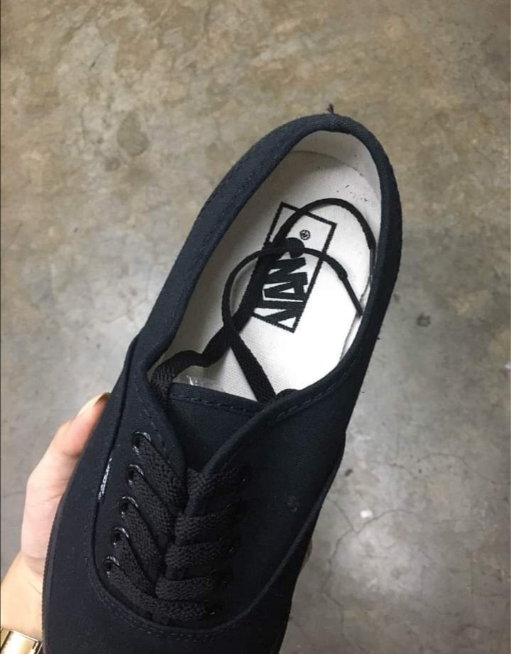 platypus shoes greenhills